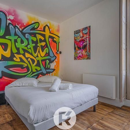 R'Apparts Studio Street Art Grenoble Bagian luar foto